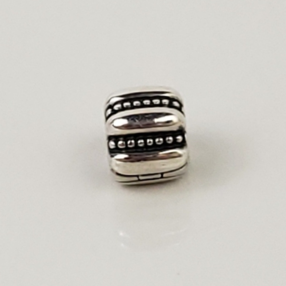 RETIRED PANDORA Dots & Ridges Silver Clip Charm - Picture 2 of 6